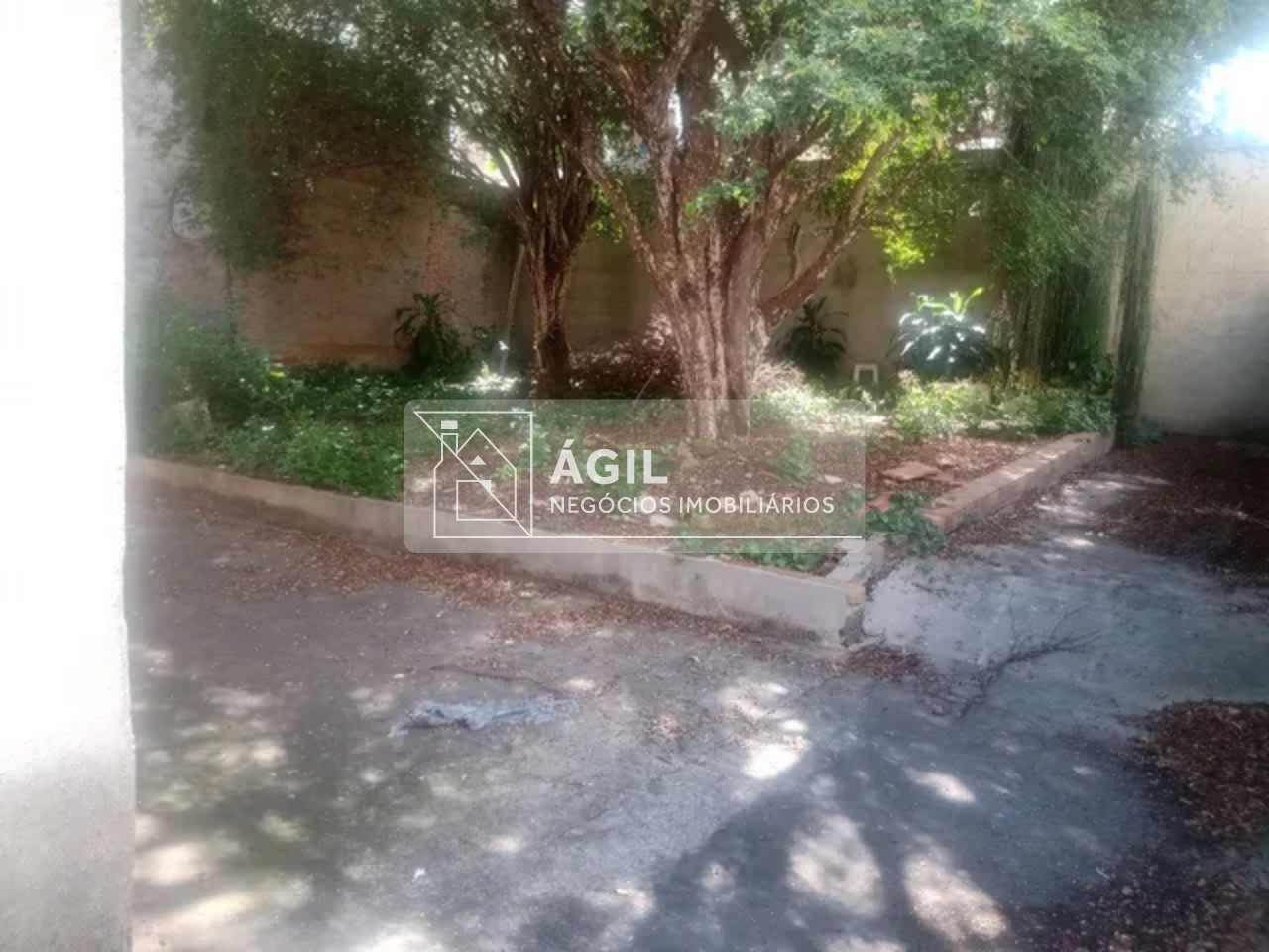 Vendo terreno na Vila Ema 450 m²