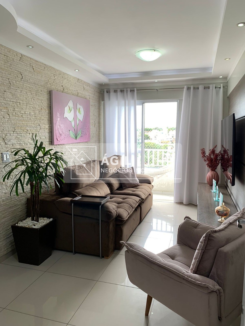 Apartamento a venda - 3 Dormitórios - Jardim Satélite - São José dos Campos - SP Residencial Simone - 80m² O Residencial Simone está localizada no