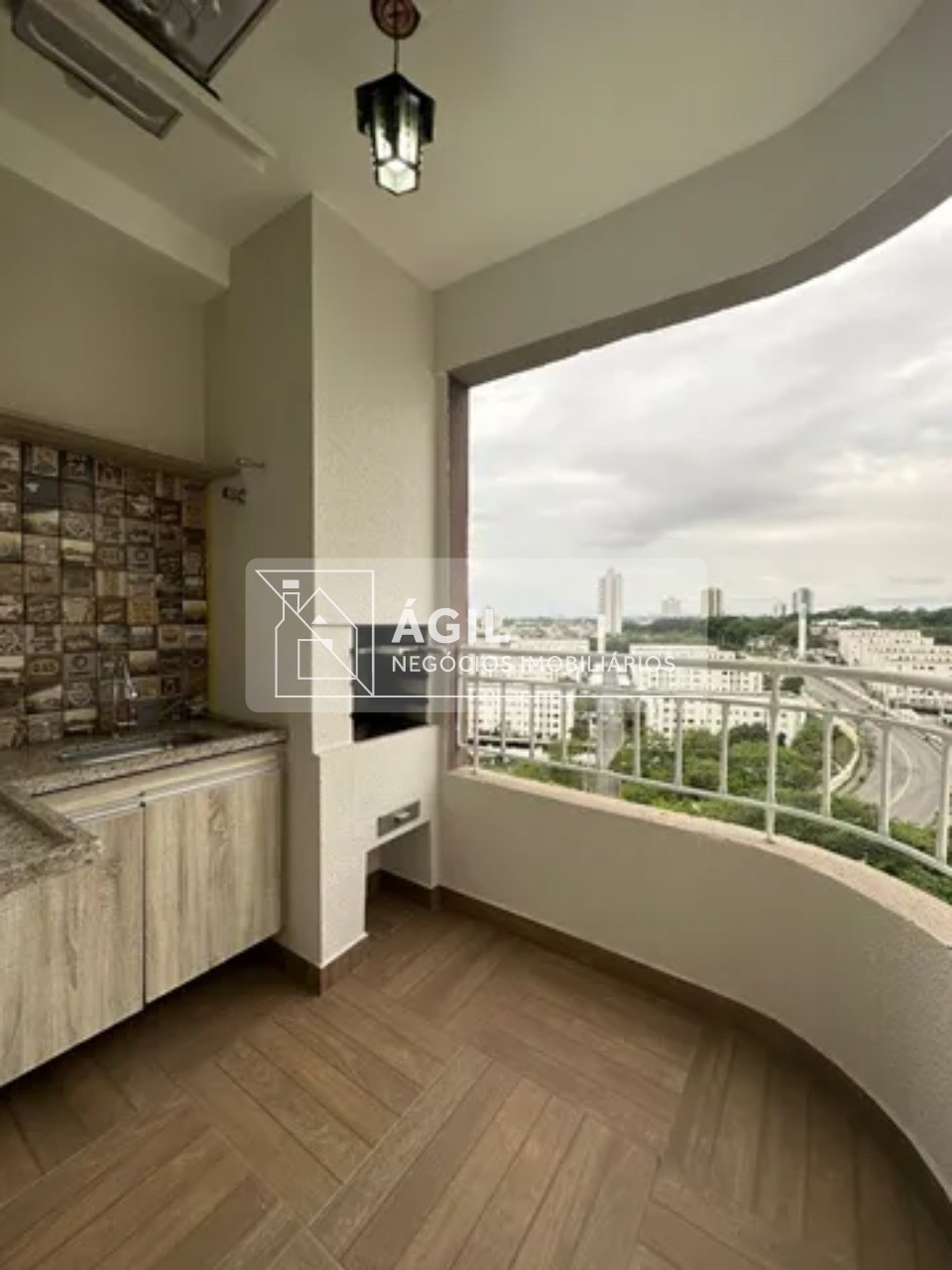 Apartamento a venda 2 Dormitórios sendo 1 suíte com 64m² no bairro Jardim Califórnia