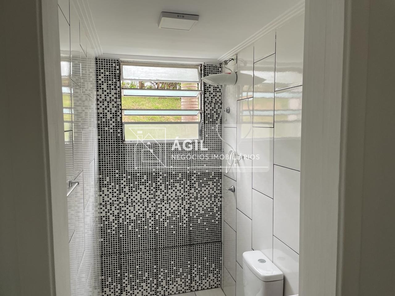 ALUGA-SE Apartamento 01 dormitório - de 38m², localizada no bairro Jardim Califórnia - JACAREÍ