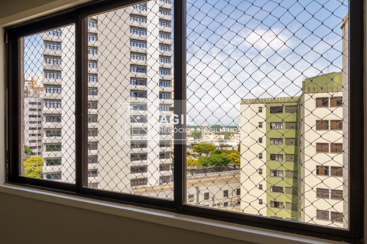 VENDO- Apartamento a venda 2 dormitorios- Jd. Aquarius, Sao jose dos Campos-SP Lindo apartamento recém reformado. 2 dormitorios 1 banheiro Sala 2 a