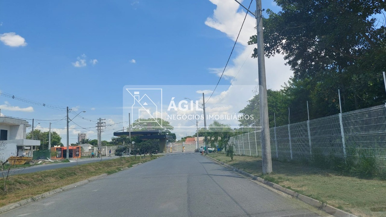 Vendo Terreno 231m² Condomínio Bosque dos Manacás - Jacareí-SP - Localizado a 5 minutos da Rod. Presidente Dutra e a 5 minutos do centro da cidade -