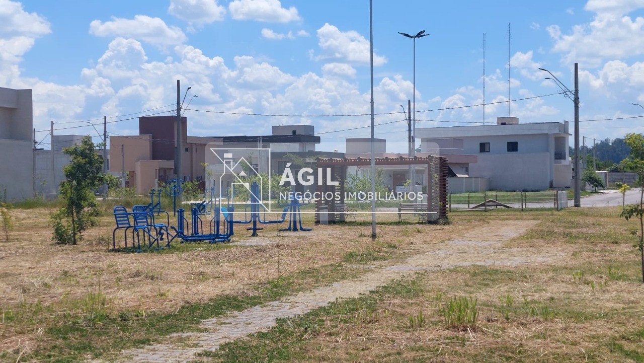 Vendo Terreno 231m² Condomínio Bosque dos Manacás - Jacareí-SP - Localizado a 5 minutos da Rod. Presidente Dutra e a 5 minutos do centro da cidade -