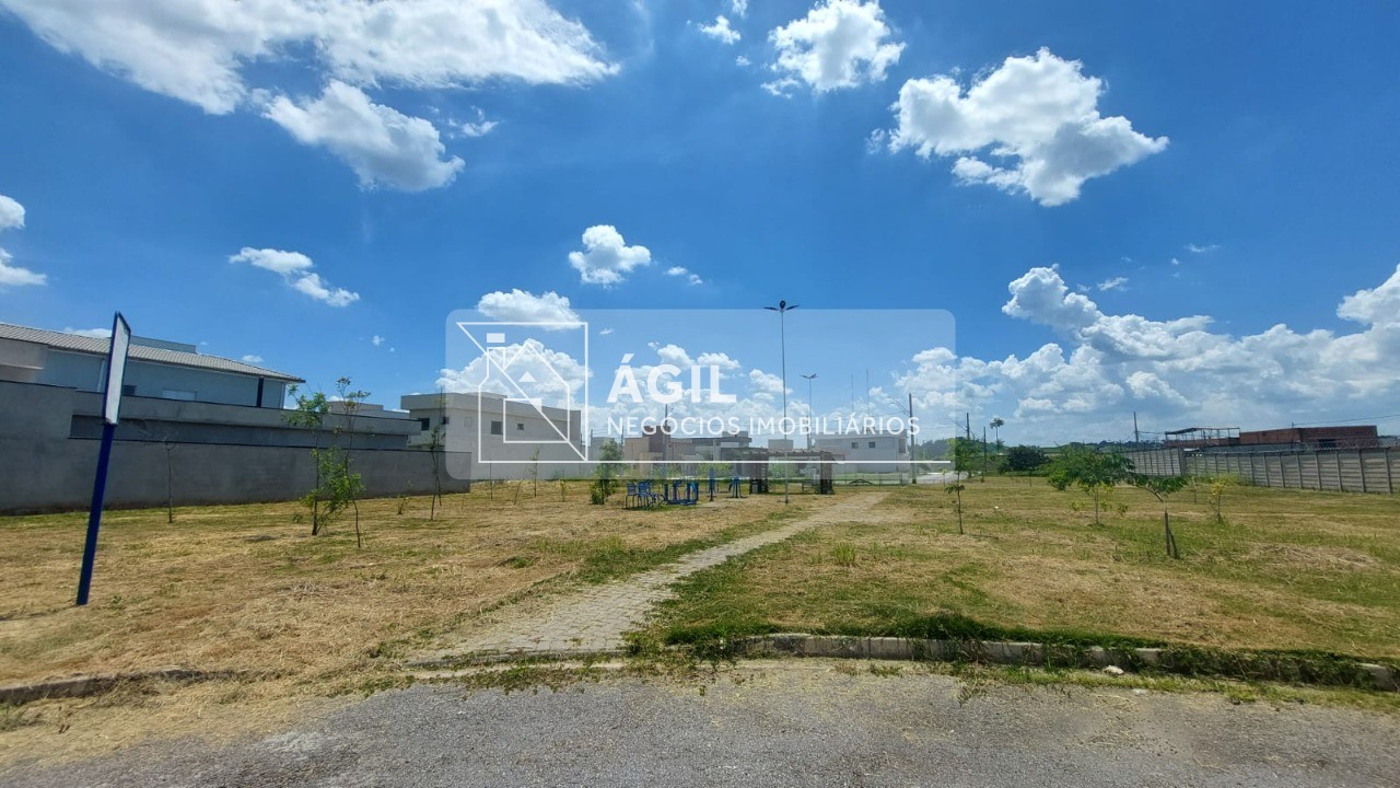 Vendo Terreno 231m² Condomínio Bosque dos Manacás - Jacareí-SP - Localizado a 5 minutos da Rod. Presidente Dutra e a 5 minutos do centro da cidade -
