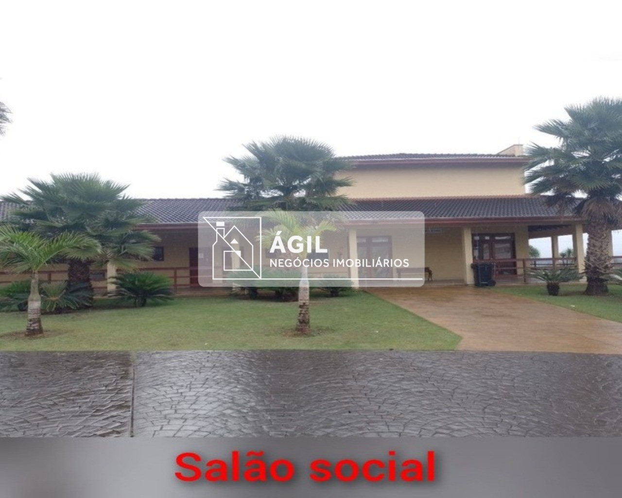 Venda de Casa/Sobrado no Condomínio Terras do vale em Caçapava-SP R$ 1.280.000,00 AC 160m² AT 300m² -3 Dorm/1 Suíte -4 Banheiros -2 Sala de jantar