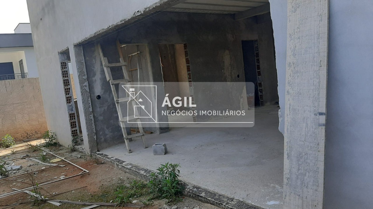 CASA RESIDENCIAL em SãO JOSé DOS CAMPOS - SP, LOTEAMENTO FLORESTA