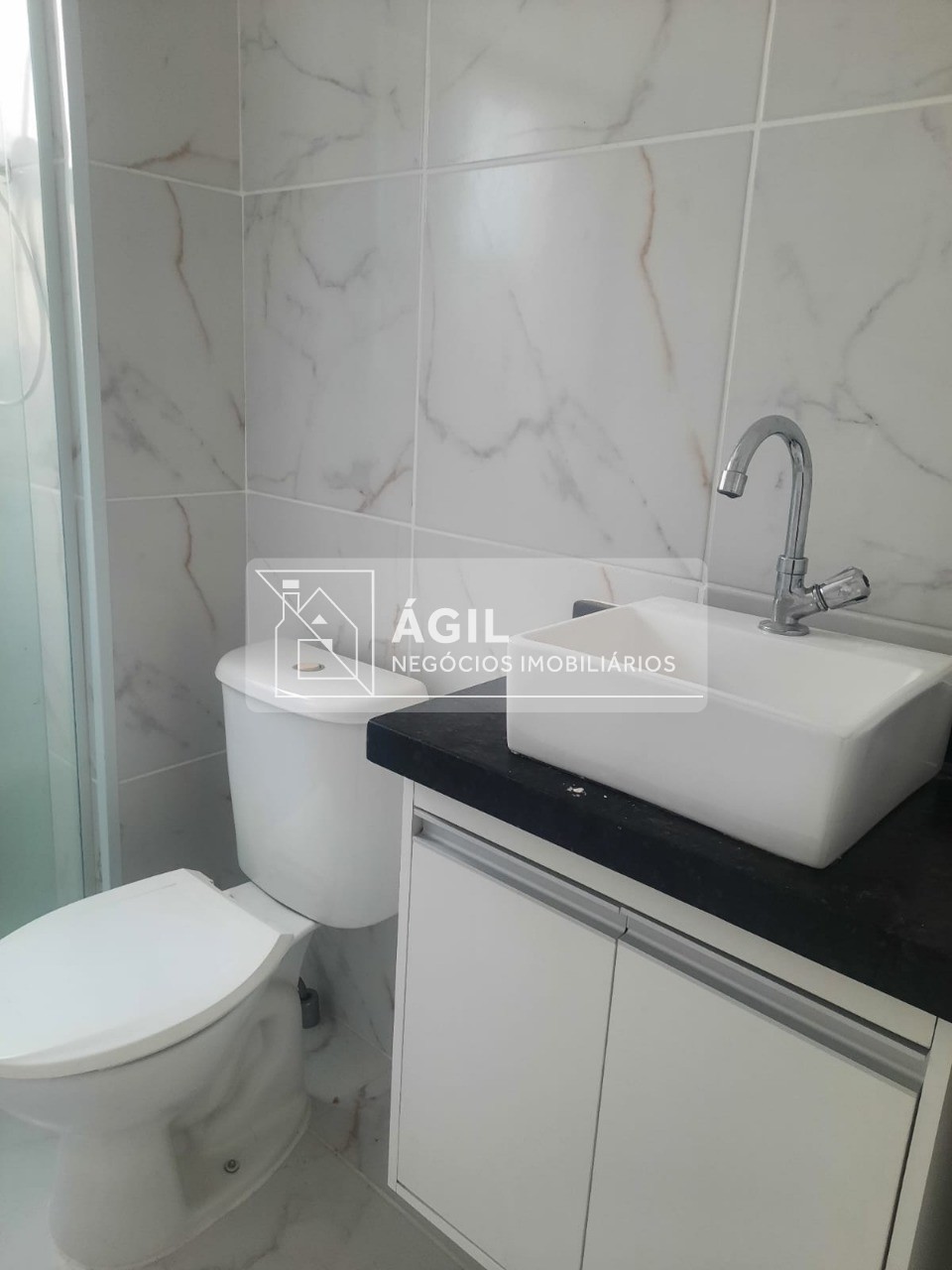 Aluga-se Apartamento no Max Clube no Jardim Ismênia - São José dos Campos