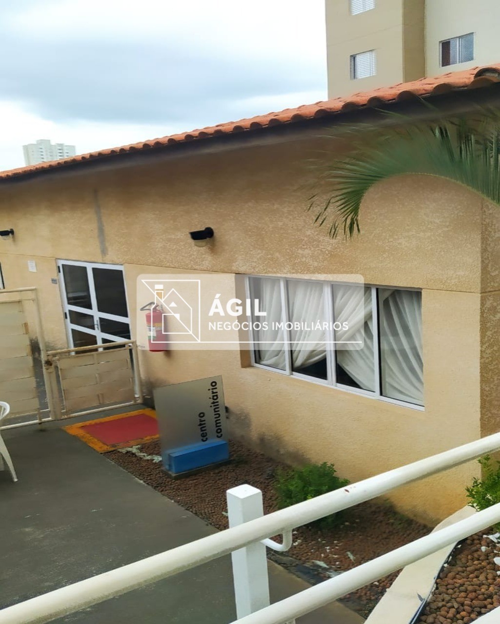 Aluga-se Apartamento no Max Clube no Jardim Ismênia - São José dos Campos