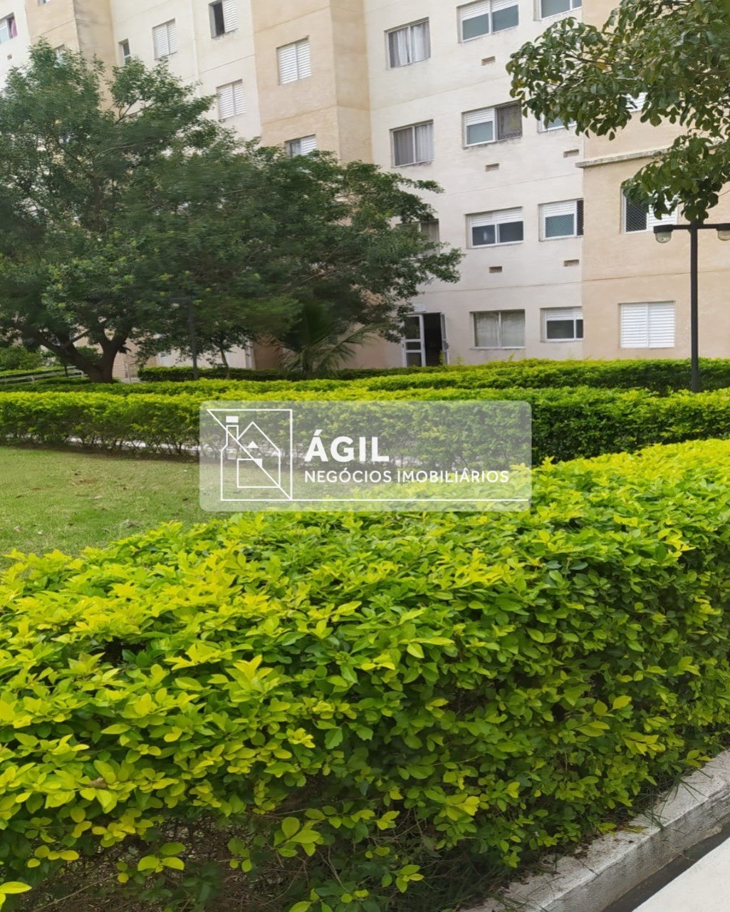 Aluga-se Apartamento no Max Clube no Jardim Ismênia - São José dos Campos