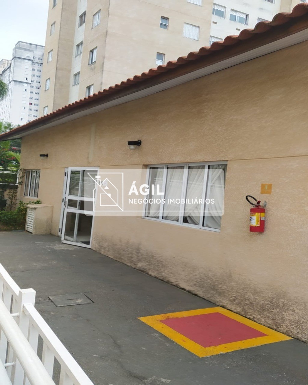 Aluga-se Apartamento no Max Clube no Jardim Ismênia - São José dos Campos