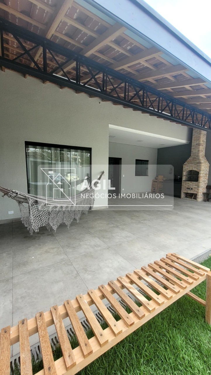 Venda - Casa - 02 Suites - Loteamento Villa Branca, Jacarei