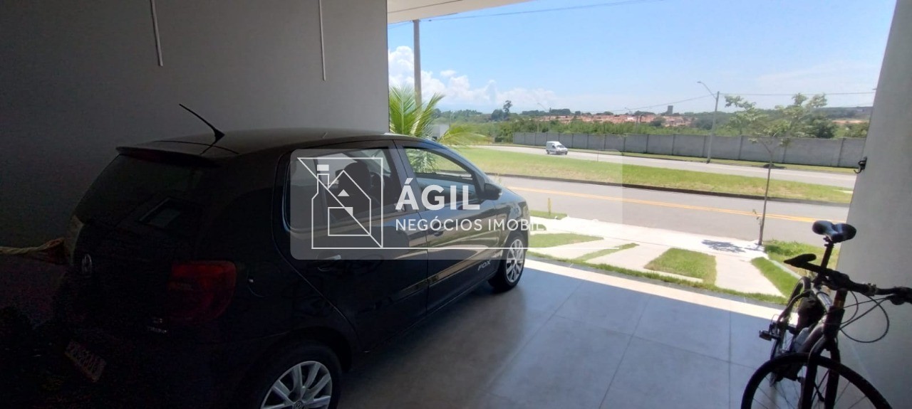 Casa nova a venda - Condomínio Residencial Vereda dos Campos - Eugênio de Melo - São José dos Campos - SP Área construída: 120m² Terreno: 250m² S