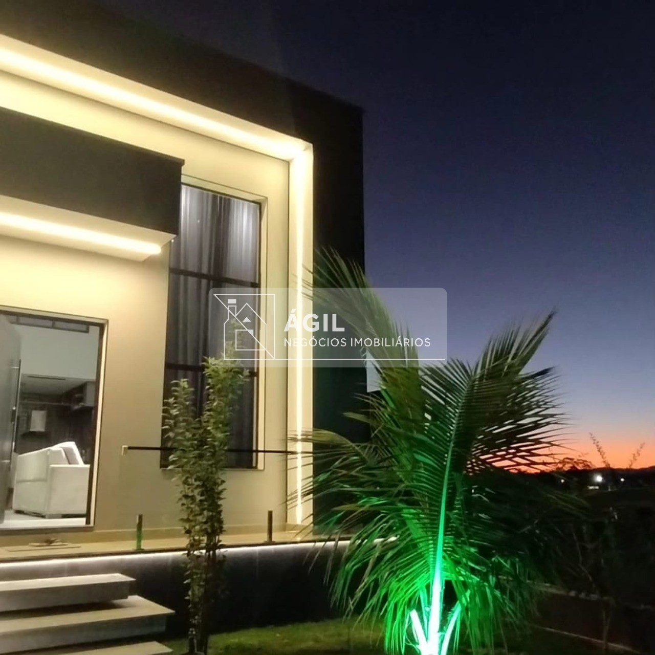 Casa nova a venda - Condomínio Residencial Vereda dos Campos - Eugênio de Melo - São José dos Campos - SP Área construída: 120m² Terreno: 250m² S