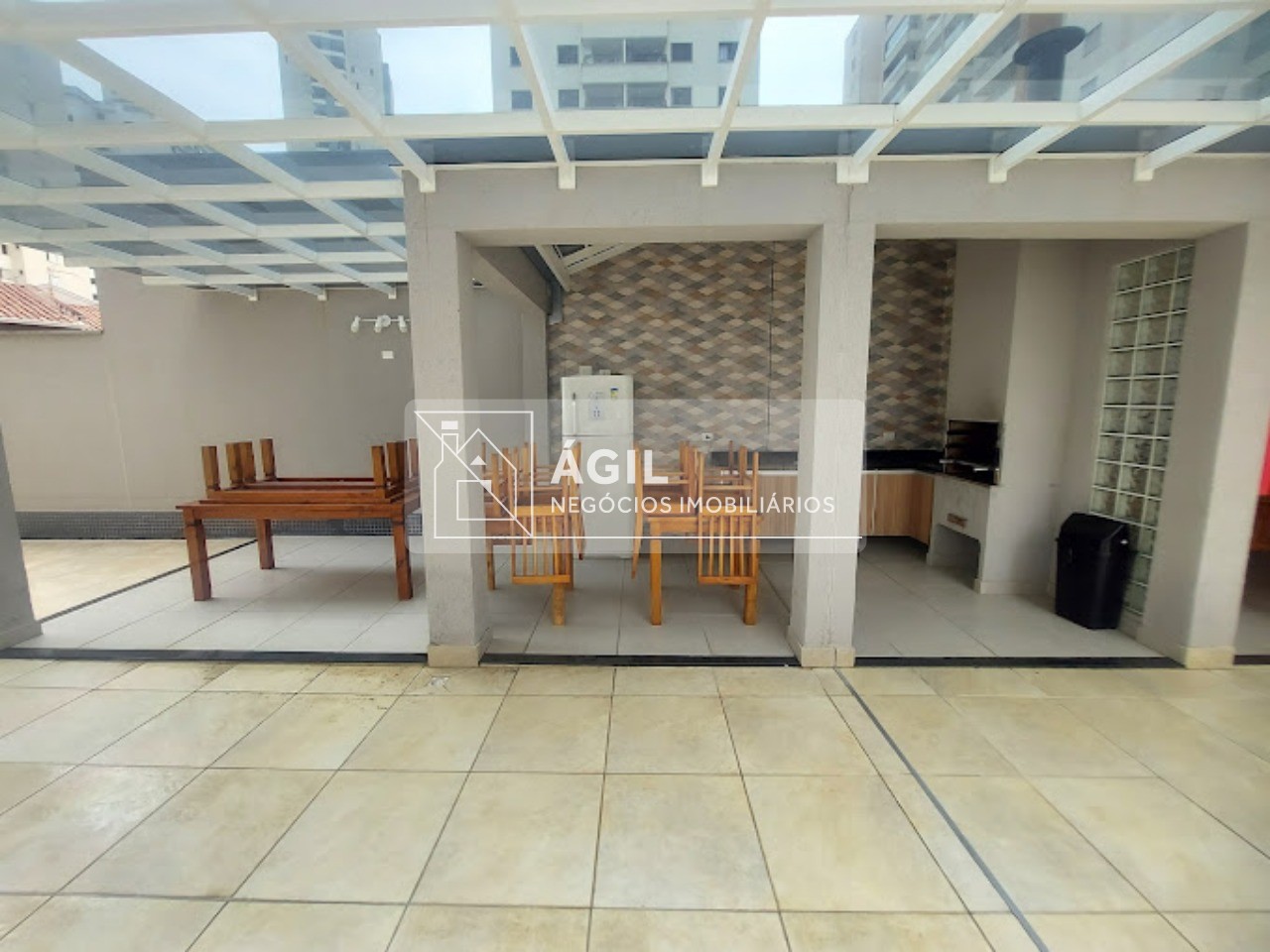 Aluga-se apartamento no Condomínio Gemini Royal Park - São José dos Campos - SP -80m² - Varanda espaçosa - 2 Dormitórios, sendo 1 suíte com planejad