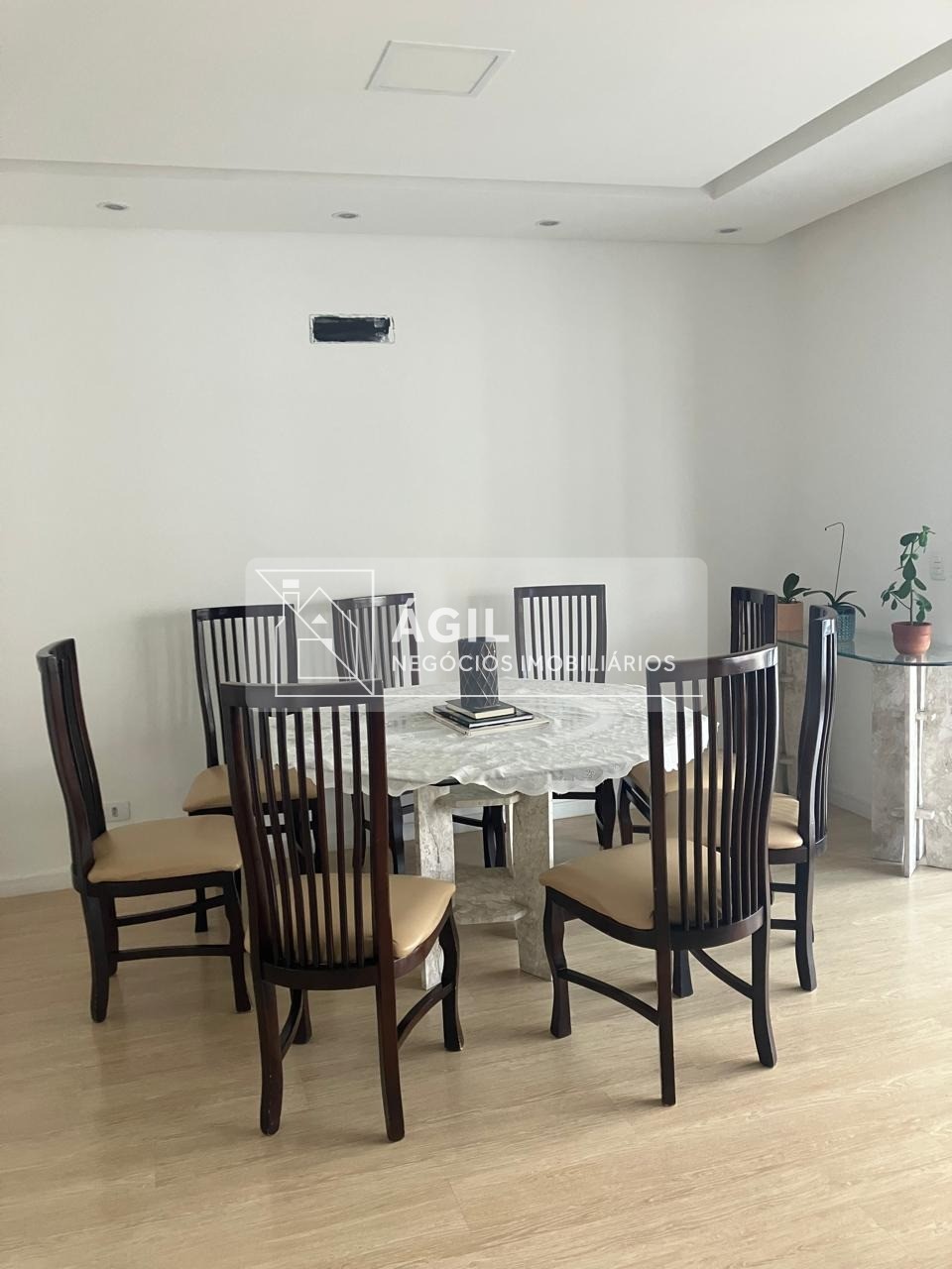 Apartamento a venda - 2 suítes - Jardim das Indústrias - São José dos Campos - SP Aquecimento a gás Instalação de Ar Condicionado 02 Suítes com armá