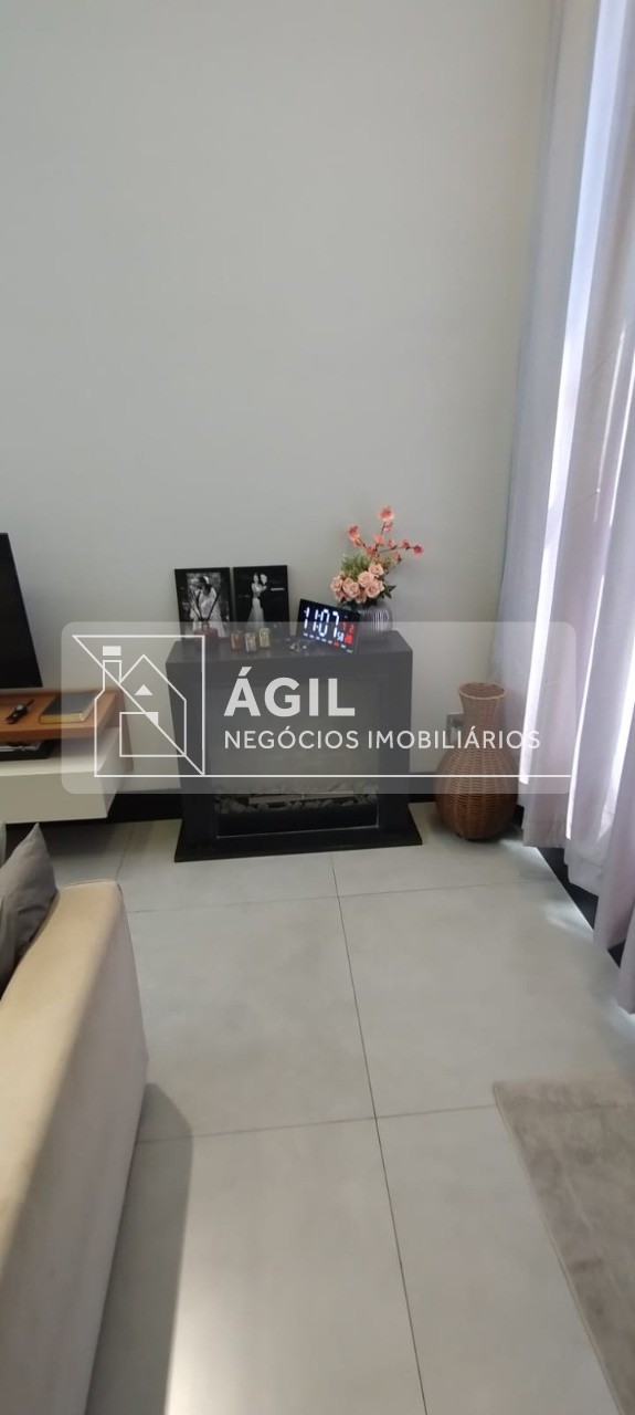 Casa nova a venda - Condomínio Residencial Vereda dos Campos - Eugênio de Melo - São José dos Campos - SP Área construída: 120m² Terreno: 250m² S
