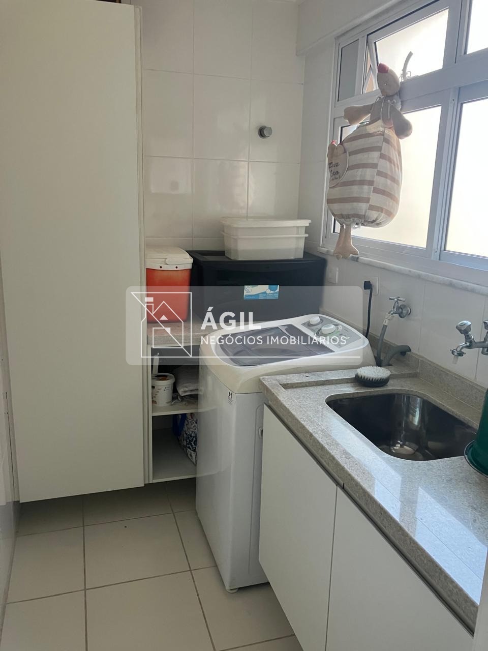 Apartamento a venda - 2 suítes - Jardim das Indústrias - São José dos Campos - SP Aquecimento a gás Instalação de Ar Condicionado 02 Suítes com armá