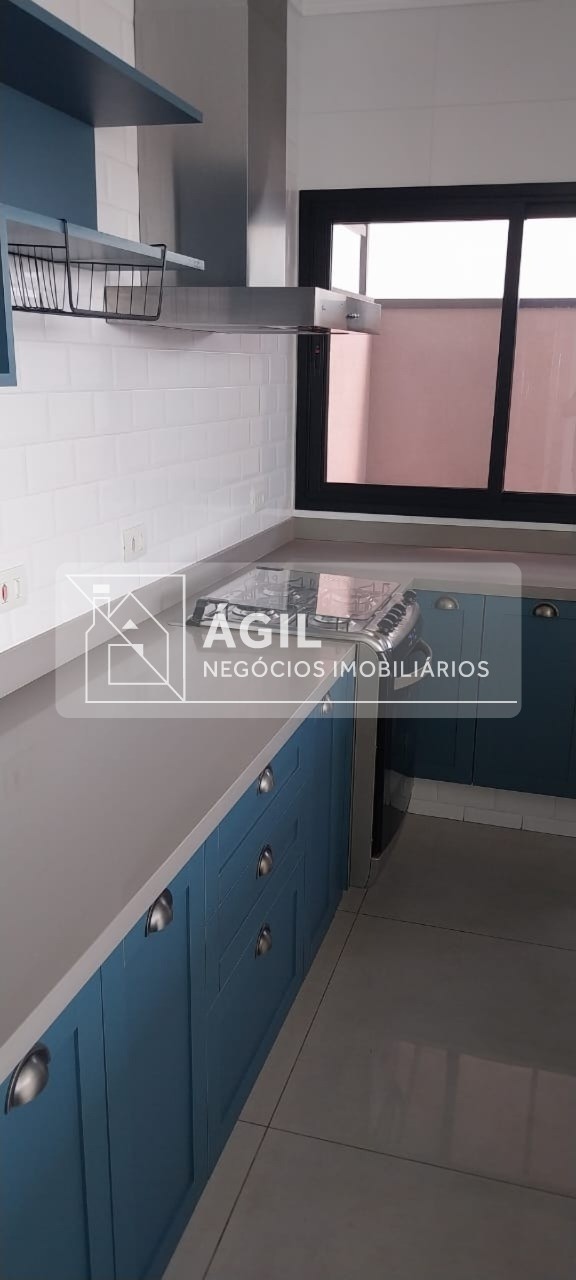 Vende casa semi nova 3 suítes condomínio coleginho em jacare