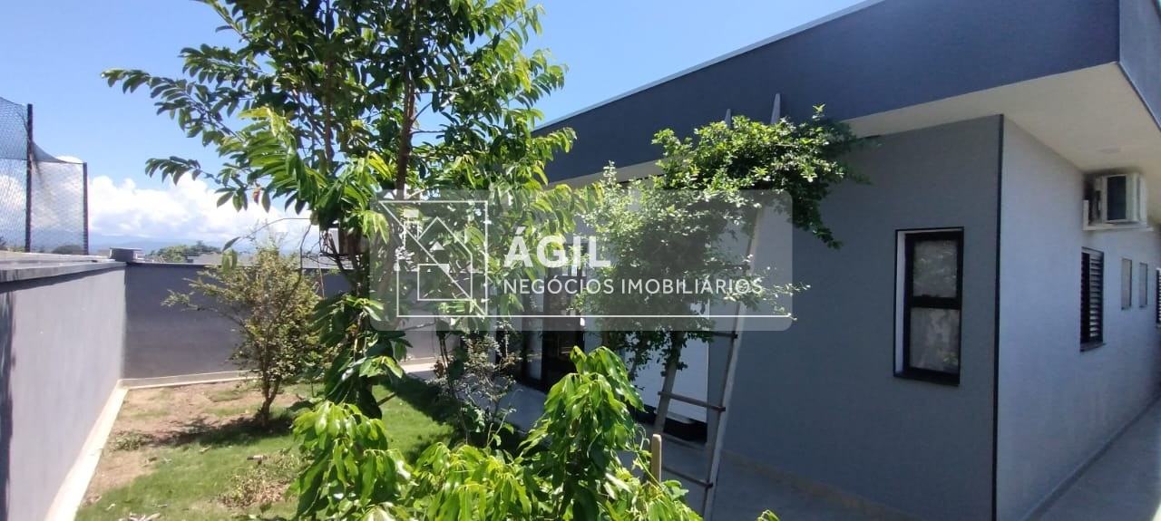 Casa nova a venda - Condomínio Residencial Vereda dos Campos - Eugênio de Melo - São José dos Campos - SP Área construída: 120m² Terreno: 250m² S