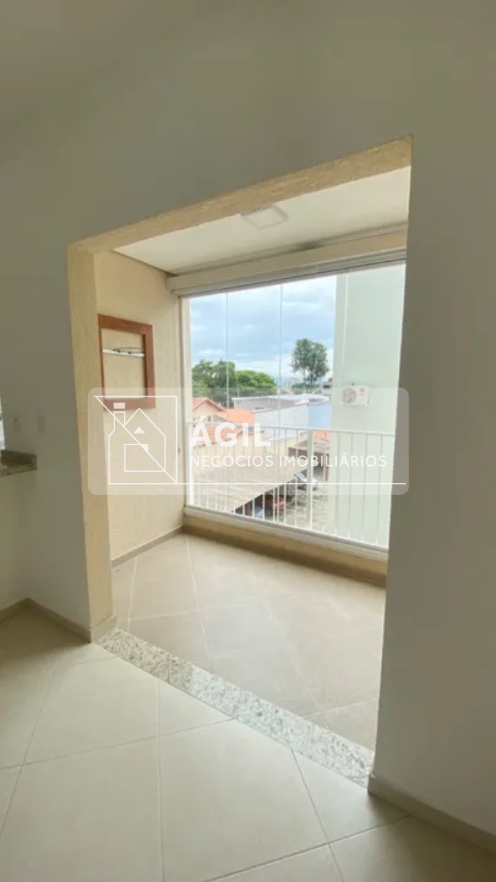 Aluguel - Apartamento - Jardim das Industria em São José dos campos - 56m² - Andar baixo - Sacada em um dos dormitórios - 02 Dormitórios, sendo um