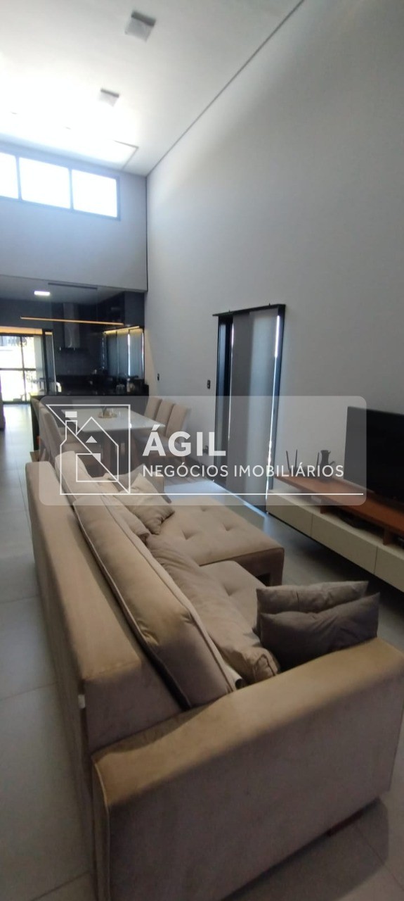 Casa nova a venda - Condomínio Residencial Vereda dos Campos - Eugênio de Melo - São José dos Campos - SP Área construída: 120m² Terreno: 250m² S