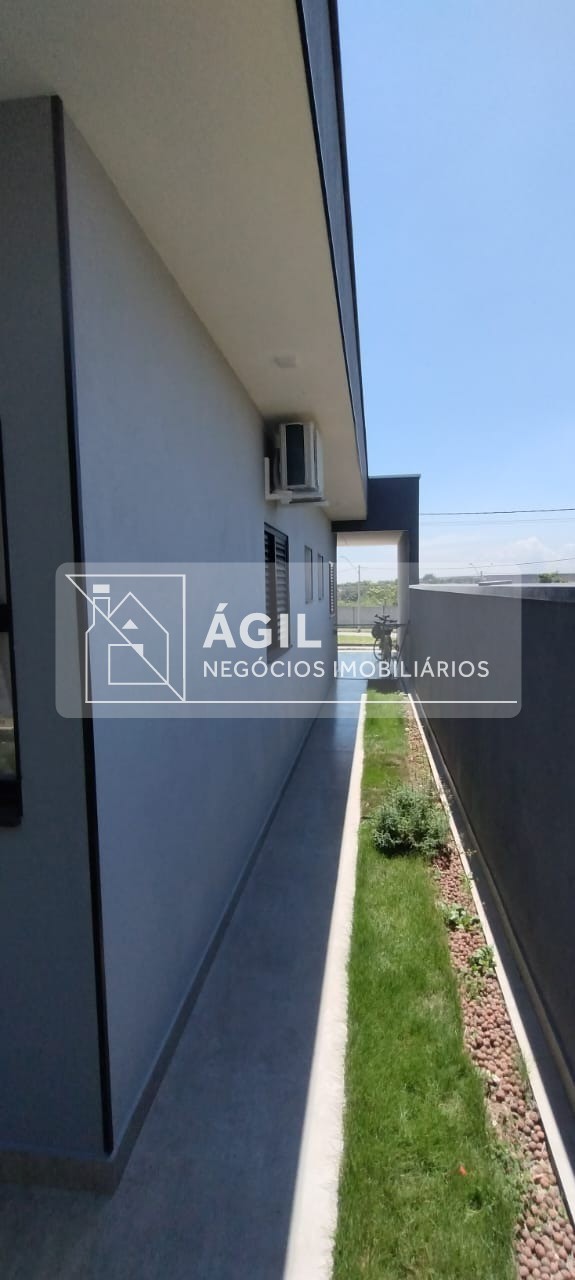 Casa nova a venda - Condomínio Residencial Vereda dos Campos - Eugênio de Melo - São José dos Campos - SP Área construída: 120m² Terreno: 250m² S