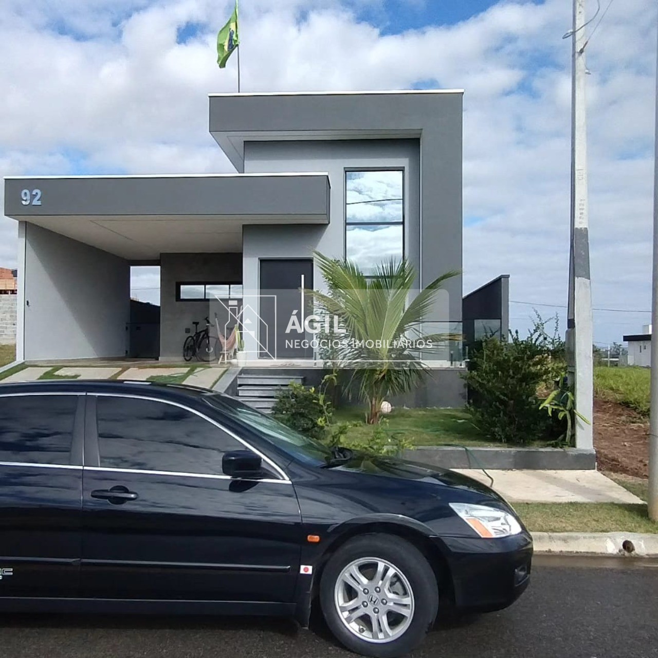 Casa nova a venda - Condomínio Residencial Vereda dos Campos - Eugênio de Melo - São José dos Campos - SP Área construída: 120m² Terreno: 250m² S