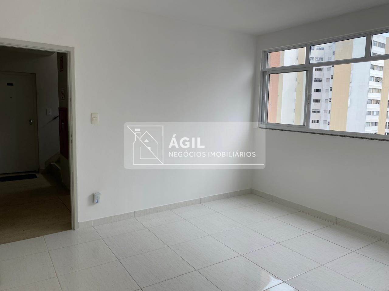 Vendo- apartamento com 1 dormitório na rua santa clara vila 