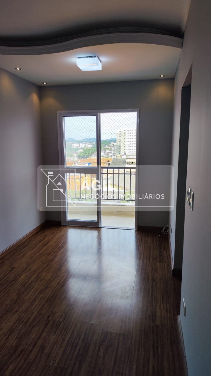 Vendo um apartamento localizado no bairro Bosque dos Ipês, próximo ao Shopping Jd. Oriente São José dos Campos SP. - 50m² - Sacada - 02 Dormitórios