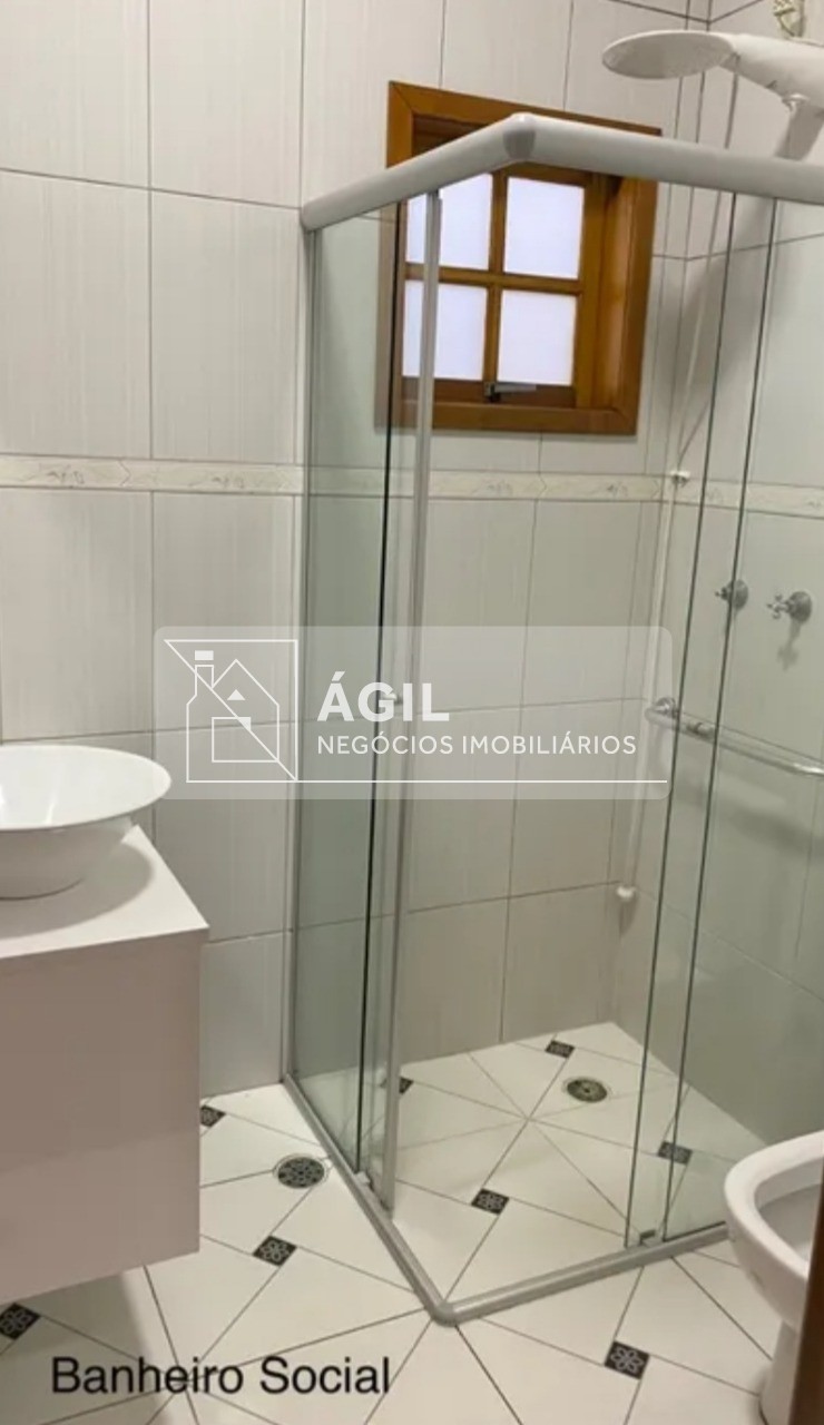 Vende-se Casa no Bairro Villa Branca - Jacareí/SP.