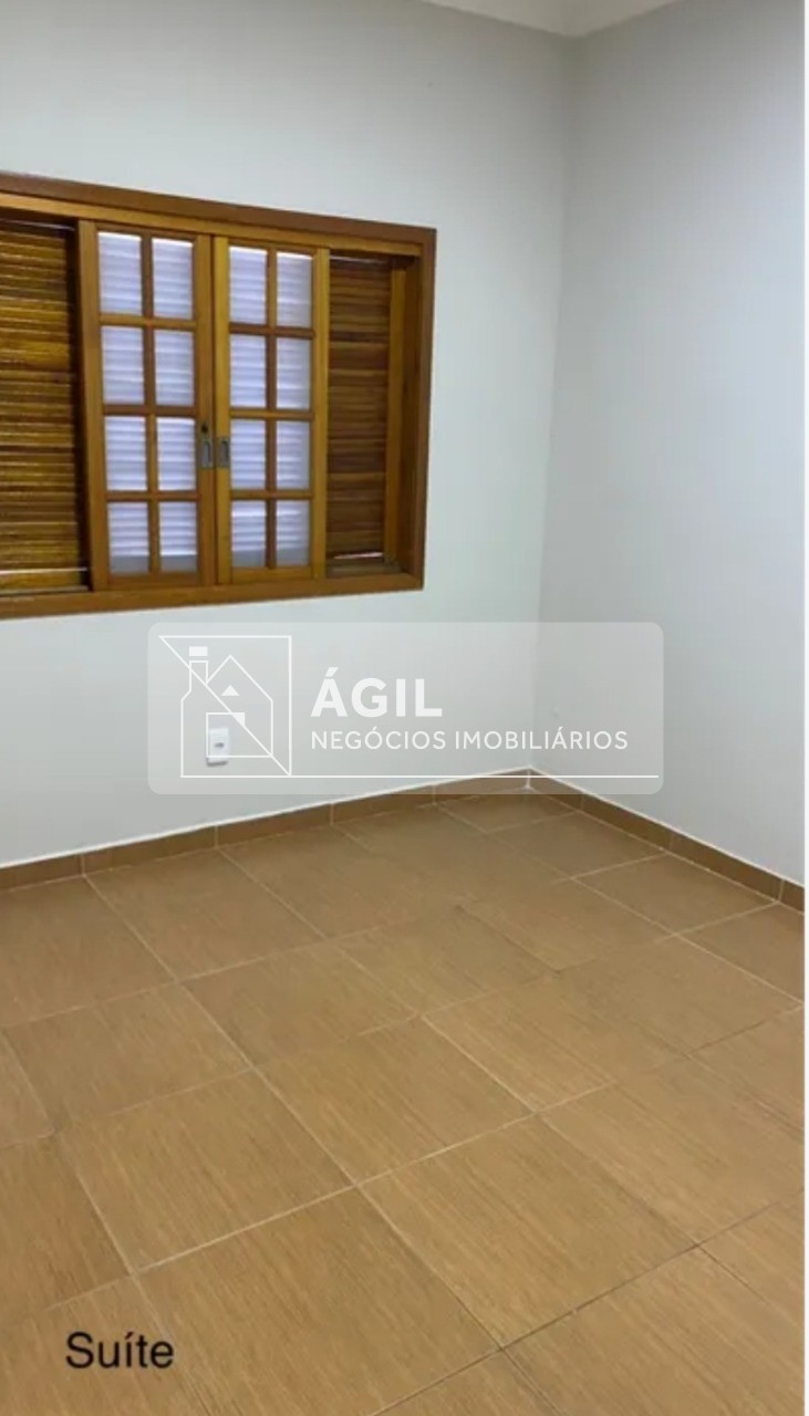 Vende-se Casa no Bairro Villa Branca - Jacareí/SP.