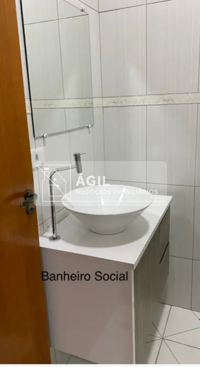 Vende-se Casa no Bairro Villa Branca - Jacareí/SP.
