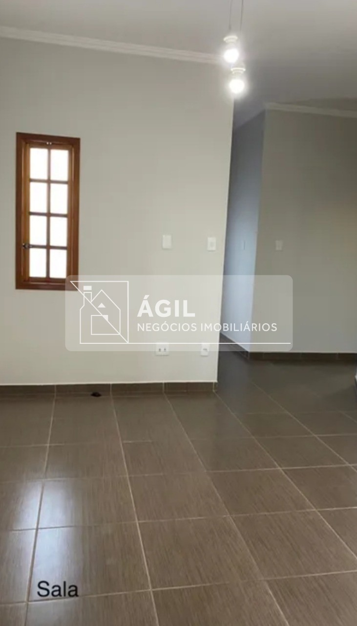 Vende-se Casa no Bairro Villa Branca - Jacareí/SP.