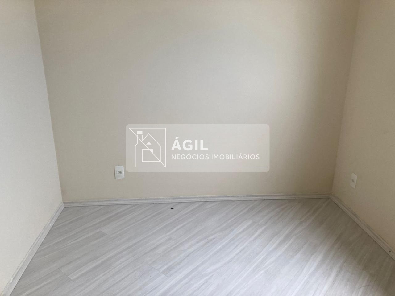 Venda- apartamento com 2 dormitórios no condomínio fatto acq
