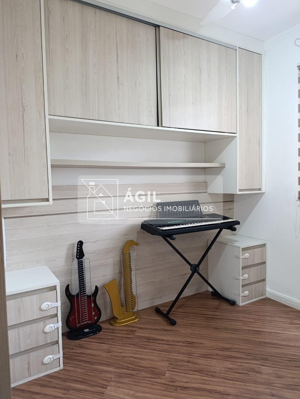 Venda - apartamento - 03 dormitórios com suite- condomínio f