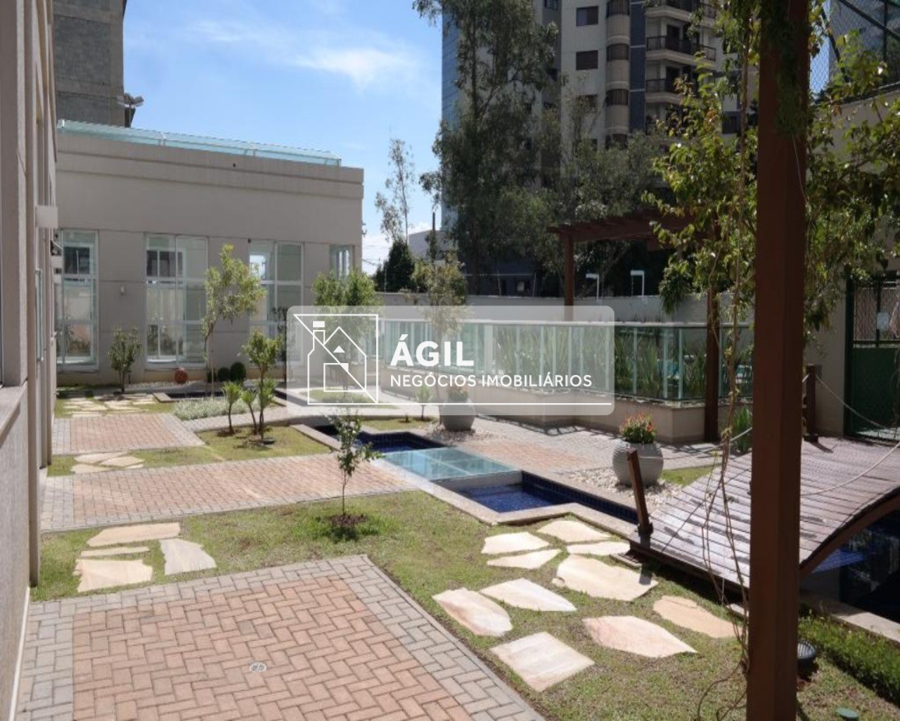 Aluguel Apartamento - Parque Residencial Aquarius - Edifício Boulevard Park - 160m² - 3 Suítes O Edifício Boulevard Park Aquarius está localizado no