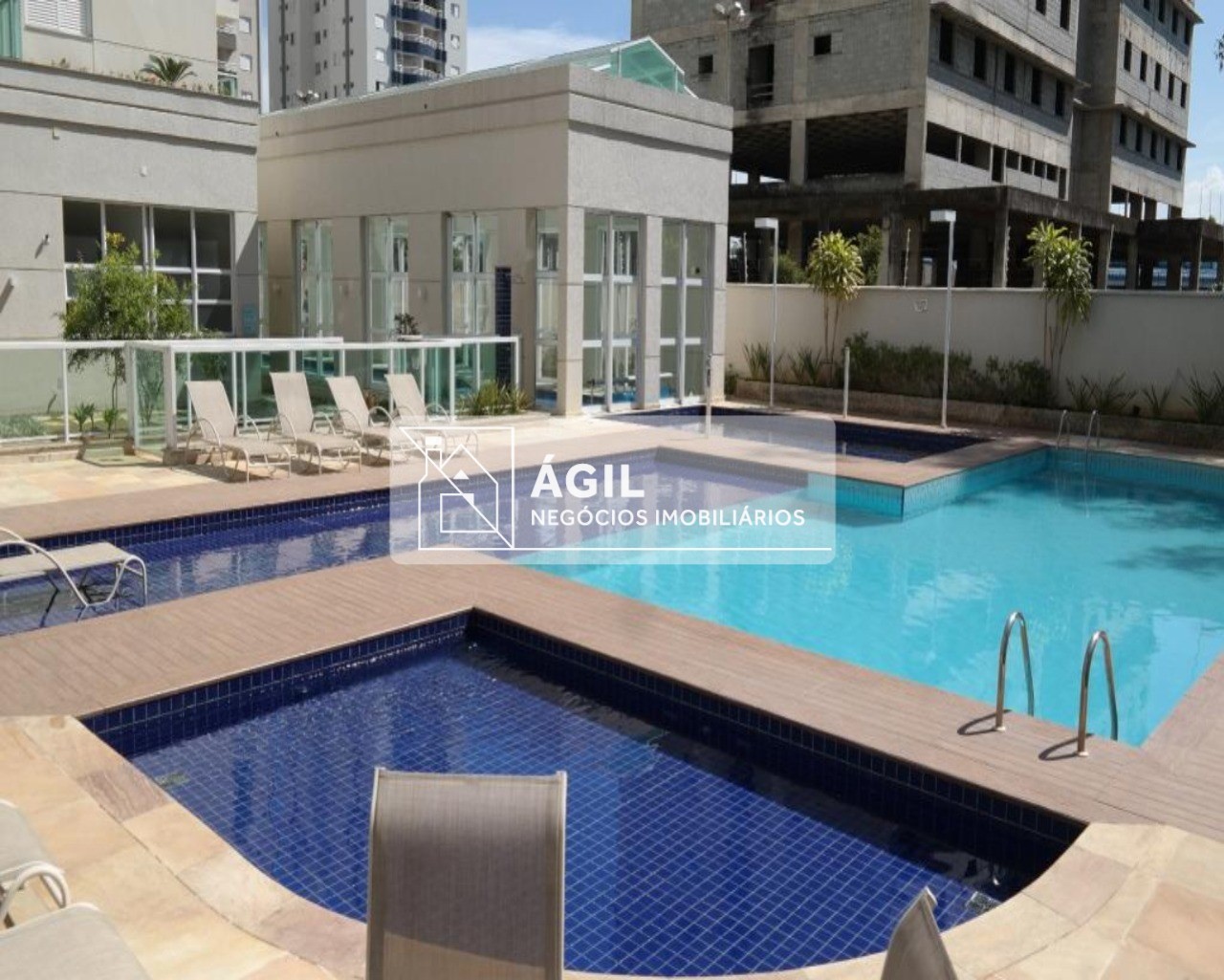 Aluguel Apartamento - Parque Residencial Aquarius - Edifício Boulevard Park - 160m² - 3 Suítes O Edifício Boulevard Park Aquarius está localizado no
