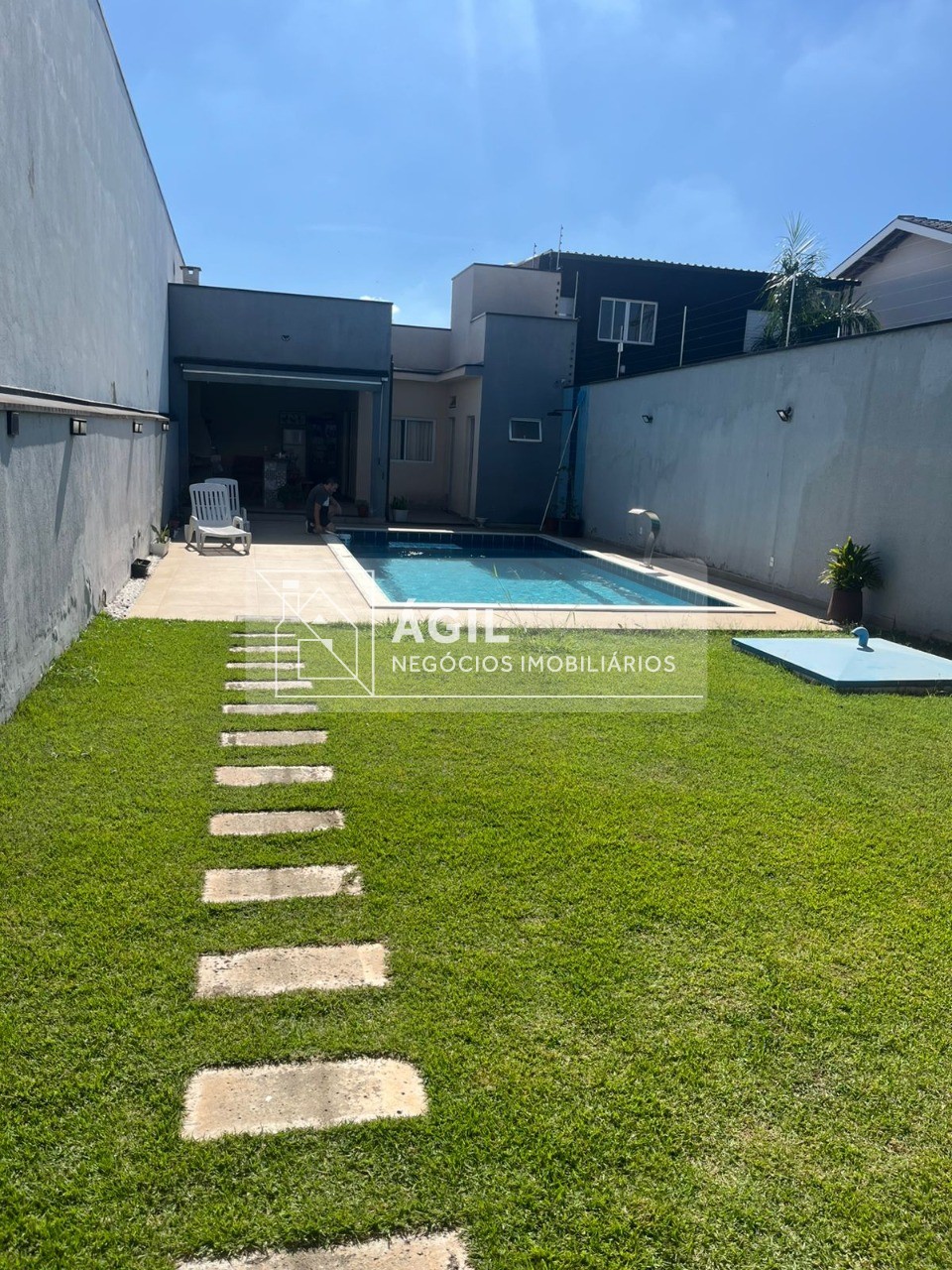 Venda - Edicula - 58m² - Piscina - Villa Branca - Jacarei