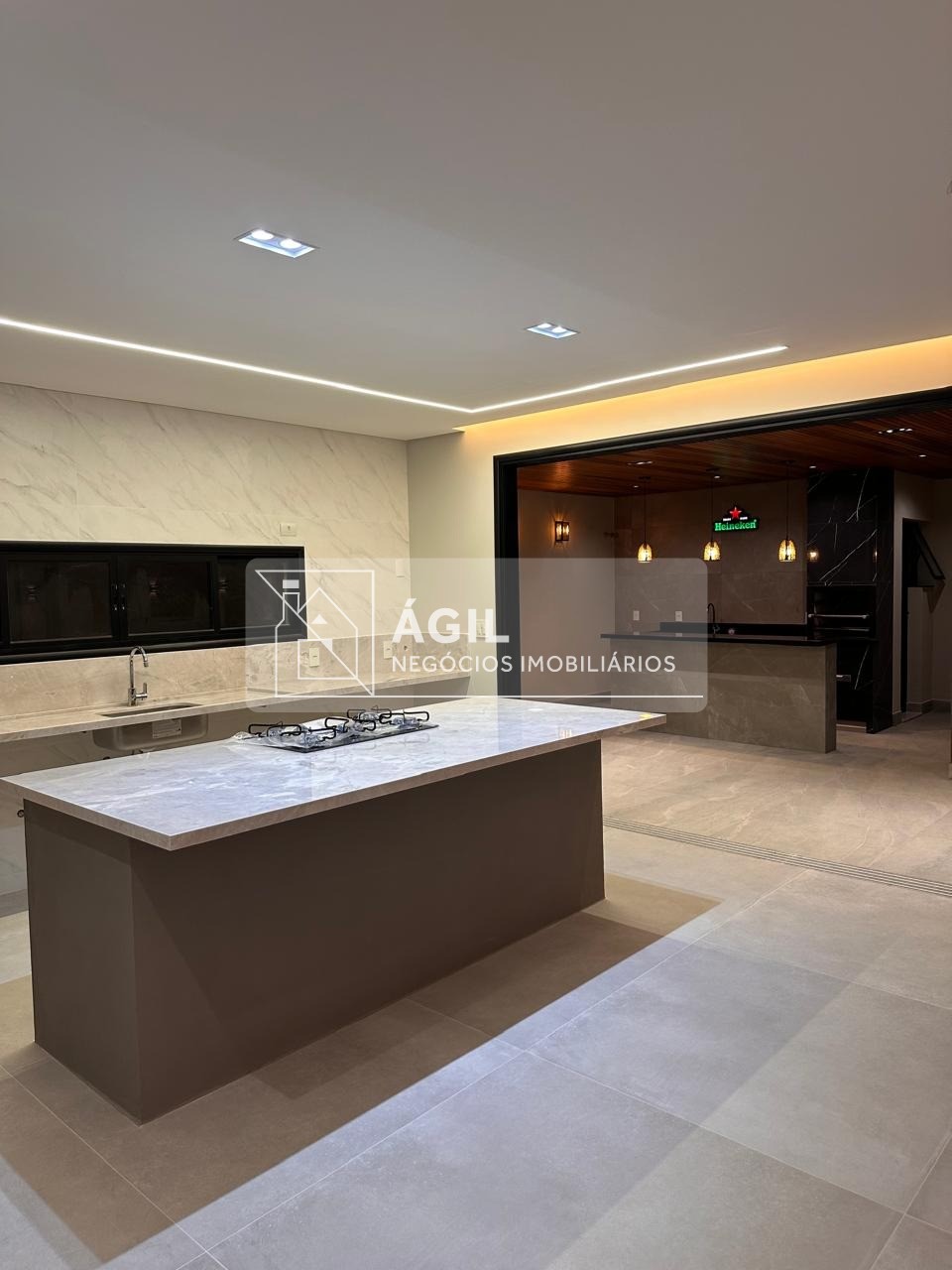 Venda - Casa -Sobrado - 3 suites - Condomínio Reserva Rudá - São José dos Campos - São Paulo