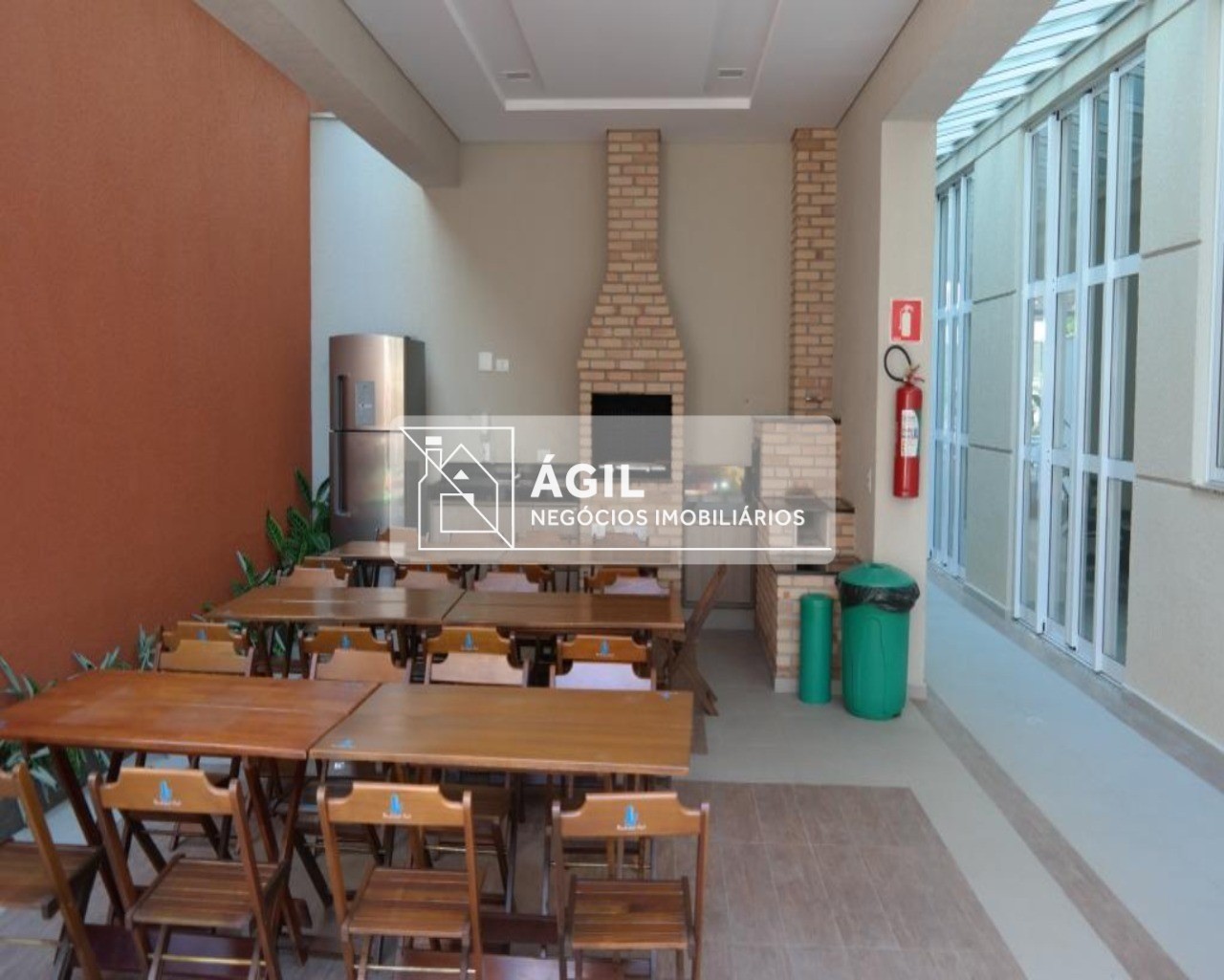 Aluguel Apartamento - Parque Residencial Aquarius - Edifício Boulevard Park - 160m² - 3 Suítes O Edifício Boulevard Park Aquarius está localizado no
