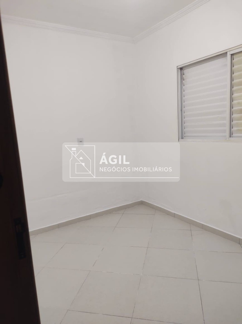 Casa térrea a venda na Vila Industrial - São José dos Campos - SP A.C.: 116m2 A.T.: 150m2