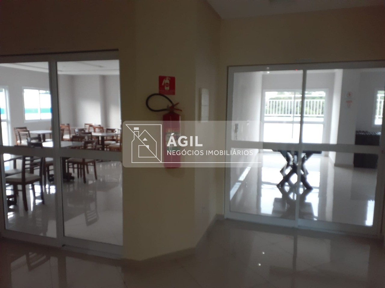 Aluga-se - apartamento - 02 quartos - edifício piazza san ma