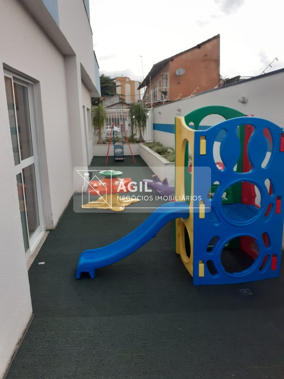 Aluga-se - apartamento - 02 quartos - edifício piazza san ma