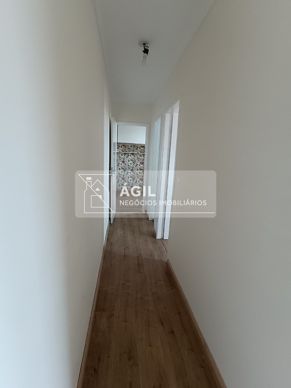 Apartamento a Venda no Condomínio Cittá Di Roma - Jardim Augusta - São José dos Campos - SP Próximo ao Shopping Center Vale e Linha Verde - 55 m² -