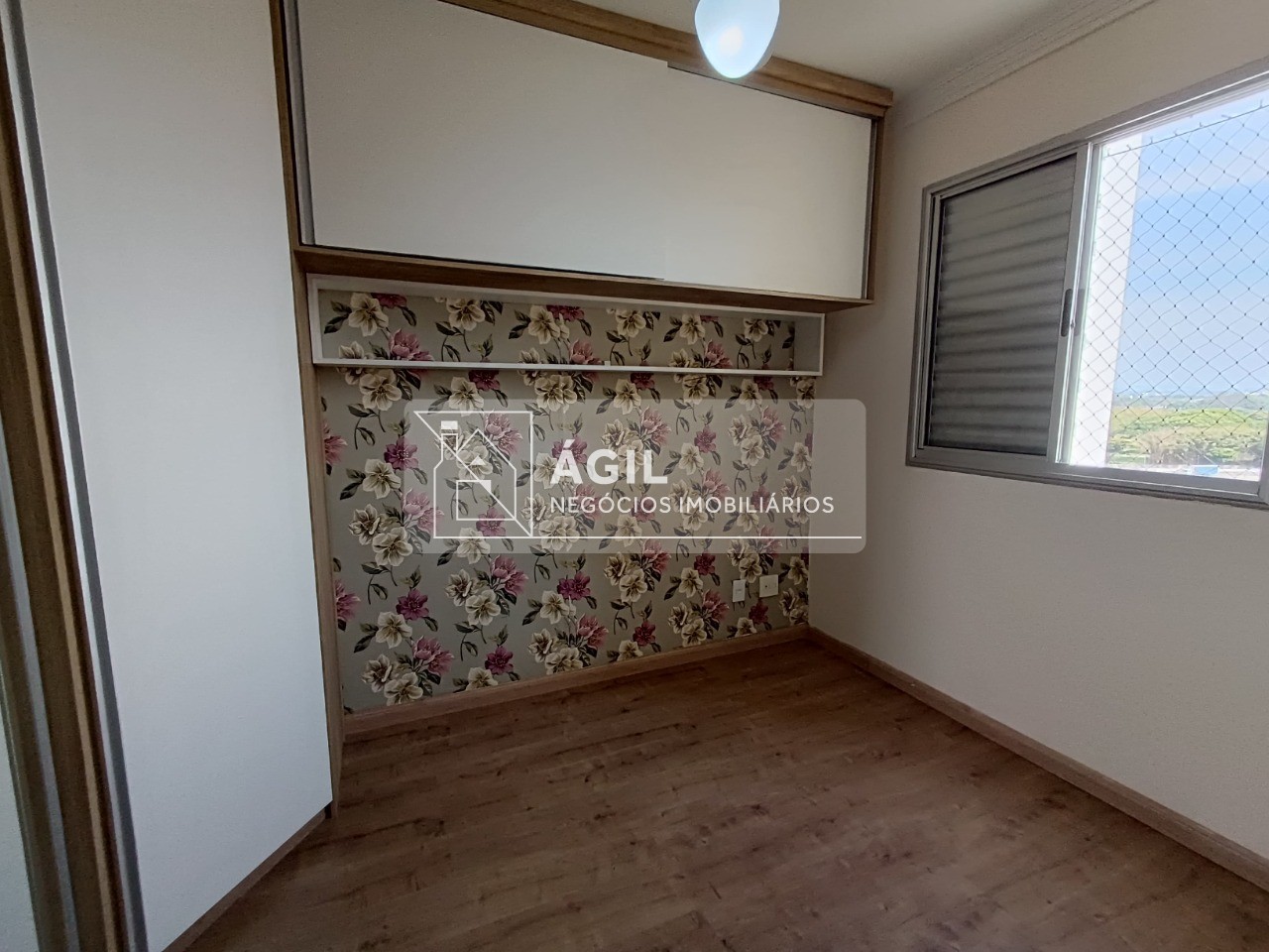 Apartamento a Venda no Condomínio Cittá Di Roma - Jardim Augusta - São José dos Campos - SP Próximo ao Shopping Center Vale e Linha Verde - 55 m² -