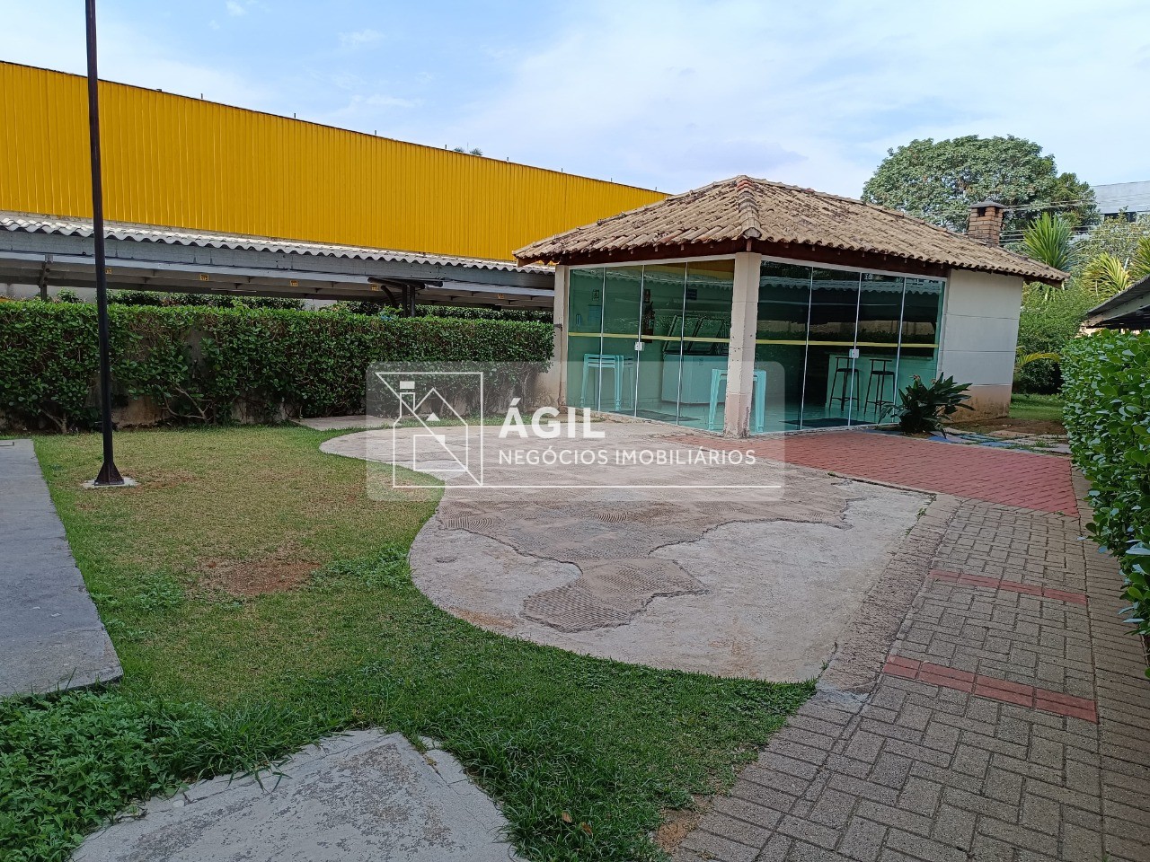 Apartamento a Venda no Condomínio Cittá Di Roma - Jardim Augusta - São José dos Campos - SP Próximo ao Shopping Center Vale e Linha Verde - 55 m² -
