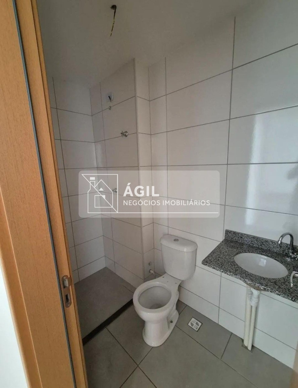 Aluga-se - Apartamento - 02 Quartos, suite - Unique São José - Residencial Flamboyant