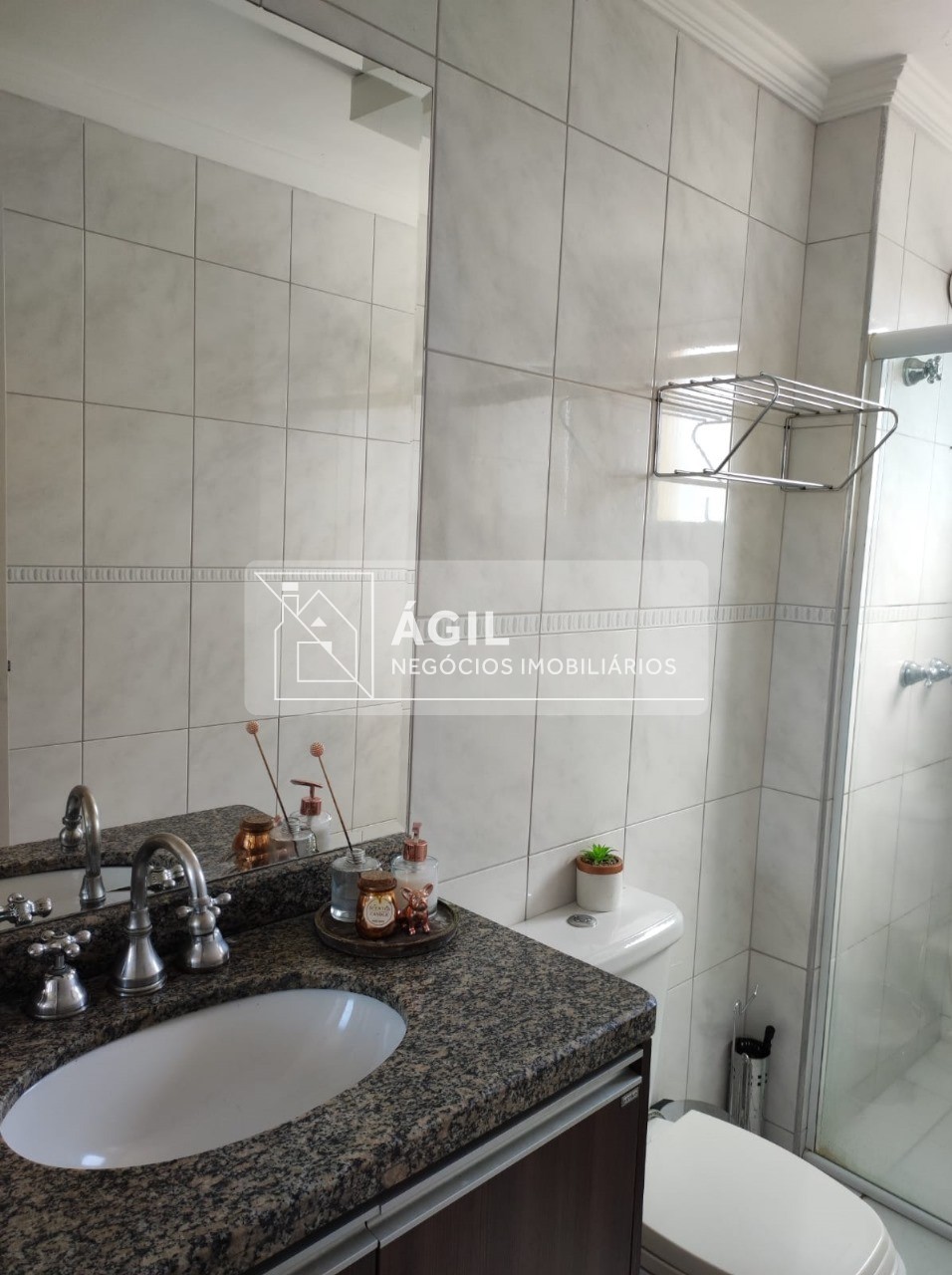 Venda - Apartamento - 95m² - 03 quartos, suite - Edificio Nova América, próximo ao shopping oriente