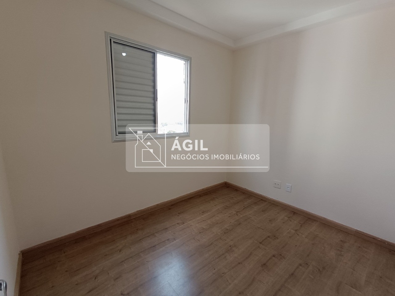 Apartamento a Venda no Condomínio Cittá Di Roma - Jardim Augusta - São José dos Campos - SP Próximo ao Shopping Center Vale e Linha Verde - 55 m² -