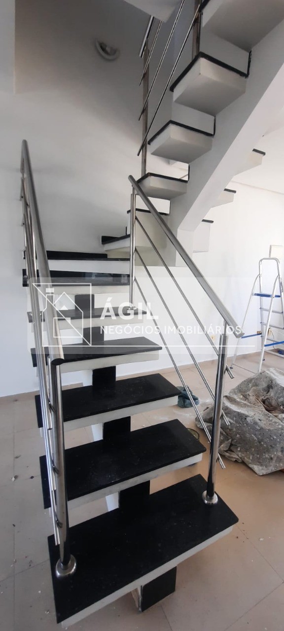 Casa Para Alugar no Condomínio Recanto Sábia - Chácara São José - São José dos Campos